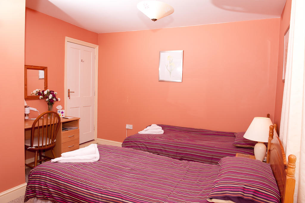 Holbrook Bed And Breakfast Шефтсбери Номер фото